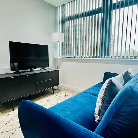 Lovely Studio Apartment With Free Parking Included! Manchester Exterior foto