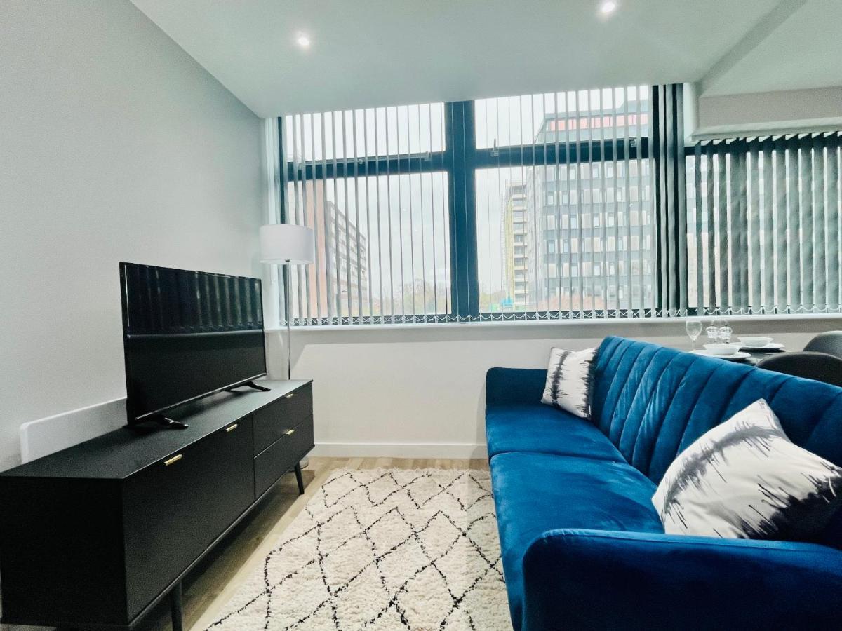 Lovely Studio Apartment With Free Parking Included! Manchester Exterior foto